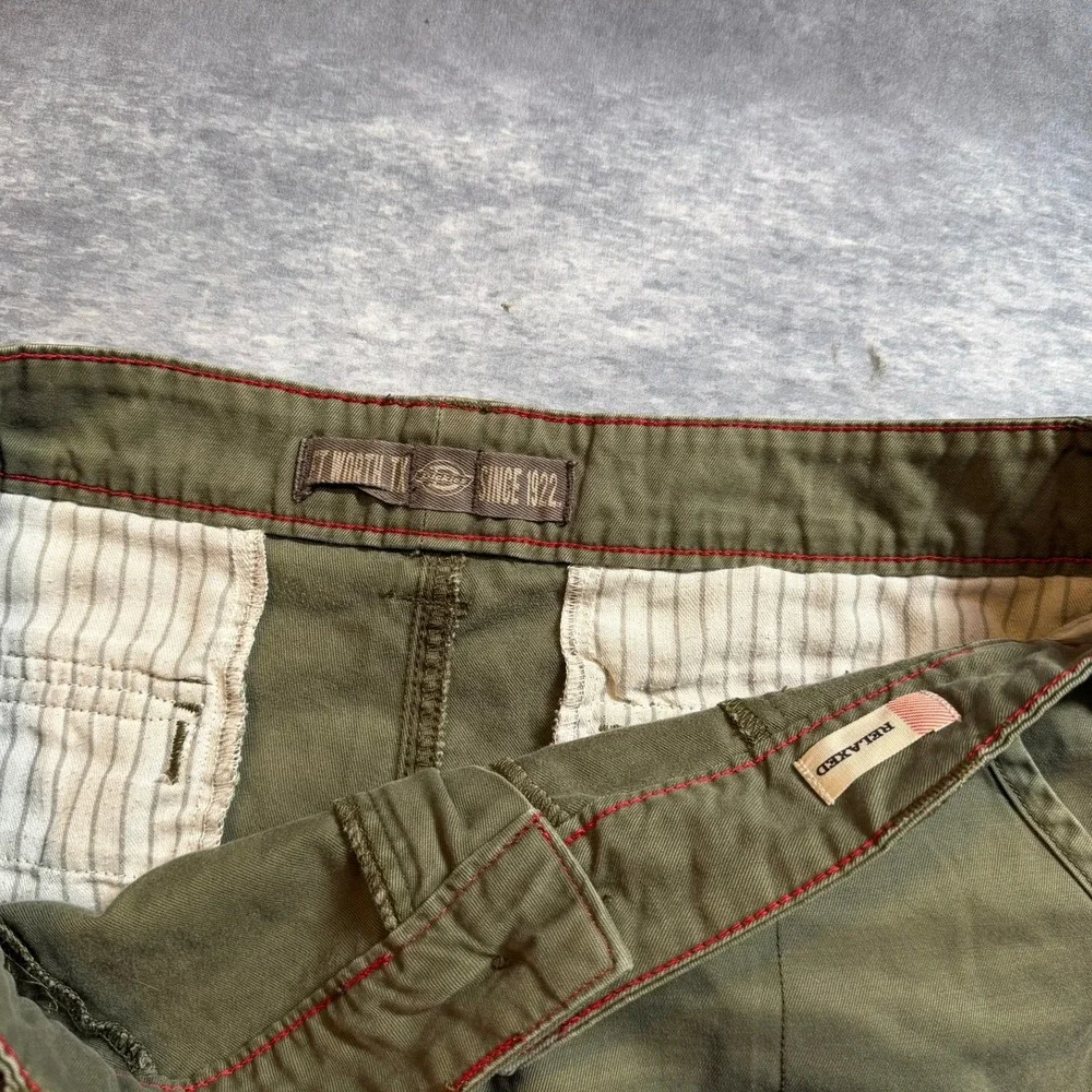 Dickies Relaxed Fit Cargo Shorts Olive Green Men's 32 Cotton Utility Workwear‎